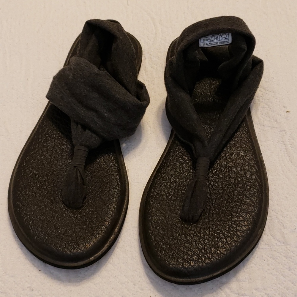 Sanuk sandals